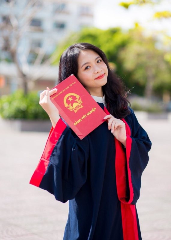 Bằng tốt nghiệp và các chứng chỉ giúp NLĐ tăng cơ hội được chọn để đi xuất khẩu Đài Loan