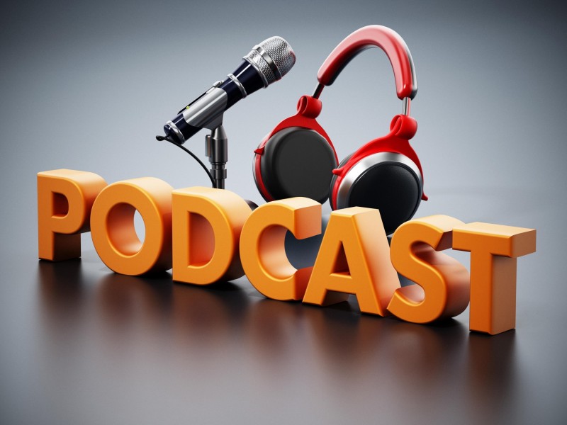 Podcast là một chương trình âm thanh được phát sóng trực tuyến và có thể tải về để nghe lại sau này