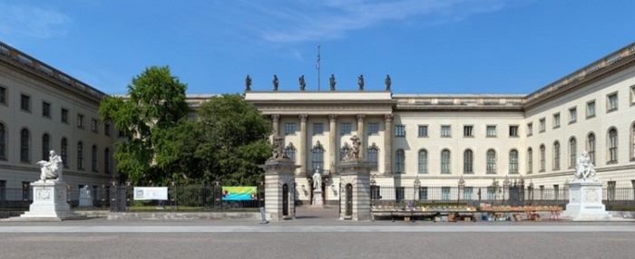 Đại học Humboldt Berlin thành lập năm 1810 nằm ngay trung tâm của Berlin