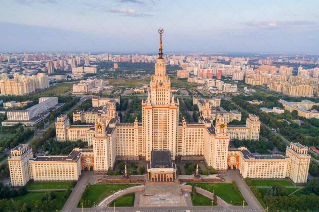 Trường Đại Học Tổng hợp Quốc gia Moskva Lomonosov