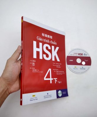 Quyển thượng gồm 10 bài học sẽ cung cấp 300 từ vựng HSK 4